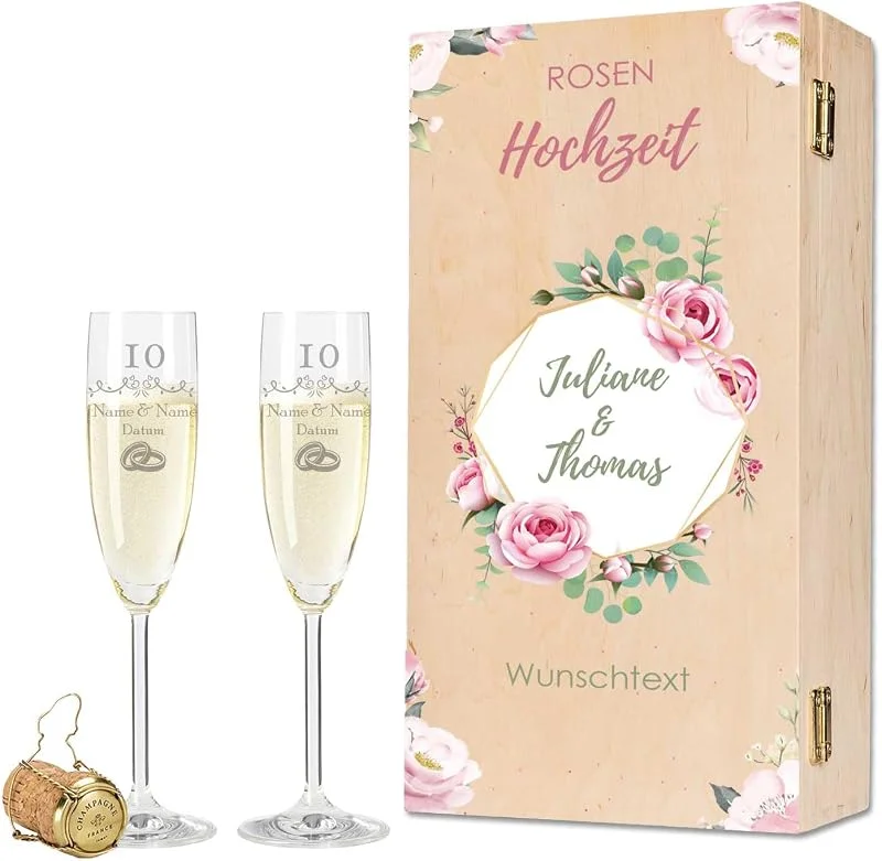 Besuche den GRAVURZEILE-Store GRAVURZEILE Sektgläser mit Gravur - Rosenhochzeit 10 Jahre - Personalisiert mit Namen & Datum inkl. Holzkiste - Geschenk zur Hochzeit Verlobung Jahrestag — Wein und Festtafel