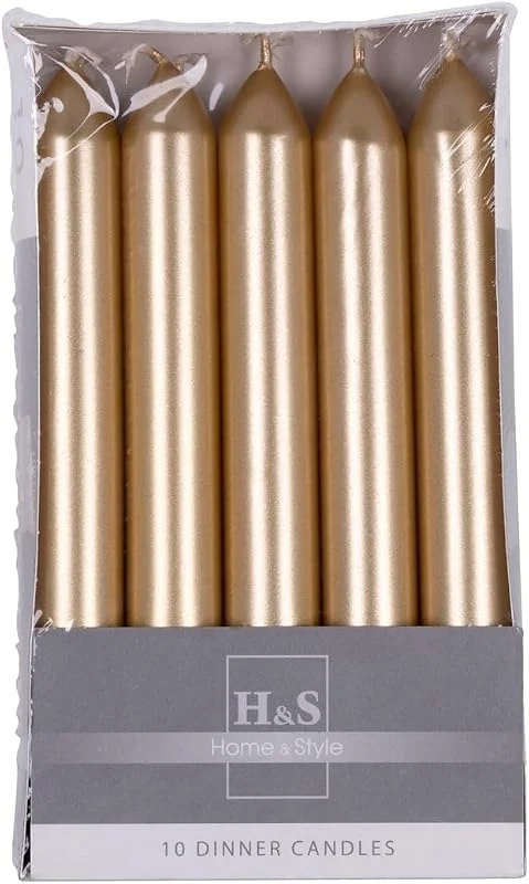 Besuche den DONAU HOME-Store Set Glatte Lackiert Stabkerzen, Golden, 10 Stück im Karton, 17 x Ø 2 cm Unparfümiert, Zylindrische, Tafelkerzen zur Dekoration im Wohnzimmer, Bad, 6 Stunden Brenndauer — Kerzenlicht Abendessen