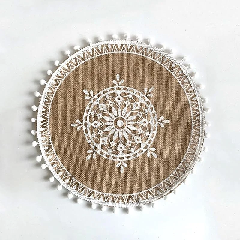 Besuche den Epinki-Store Epinki 2er Set Weihnachten Tischsets Abwaschbar Rund 38CM, Leinen Platzset Weihnachten Abwischbar Geometrisch Blumen Muster mit Kugel, Tischmatten Set Abwaschbar Beige Gelb Weiß für Küche — Küche & Haushalt