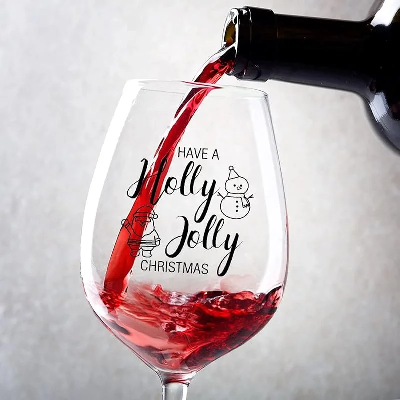 Marke: Rimego Rotweingläser-Set, 2 Stück, Have A Holly Jolly Weihnachtsweinglas, Kelch für Paare, Jahrestag, Hochzeit, Geschenk, personalisierte Weingeschenke für Frauen und Männer — Wein und Festtafel