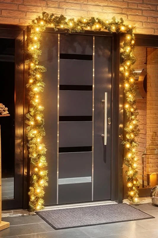 Besuche den Bonetti-Store Tannengirlande 5 Meter mit 80 LED beleuchtet, erweiterbar, strombetrieben, optionaler Timer, inkl. 10 Meter Zuleitung, für Innen & Außen geeignet, künstliche Deko-Girlande mit Beleuchtung (warm-weiß) — Weihnachtsdeko