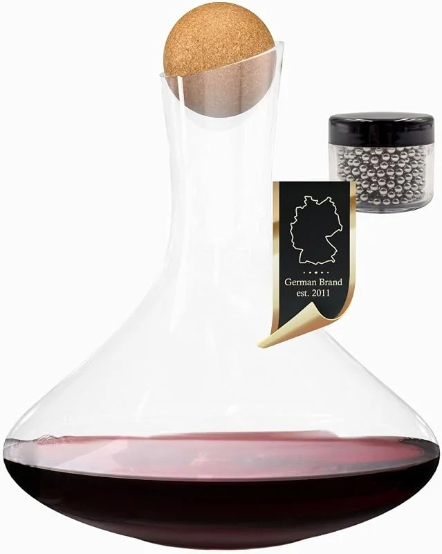 Besuche den INTIRILIFE-Store Intirilife Glas Karaffe mit 1.8 Liter für Rotwein mit Reinigungsperlen - Dekantierkapazität 750ml - Bleifreies Kristallglas Dekanter Mundgeblasen Weinbelüfter Weinkaraffe — Wein und Festtafel