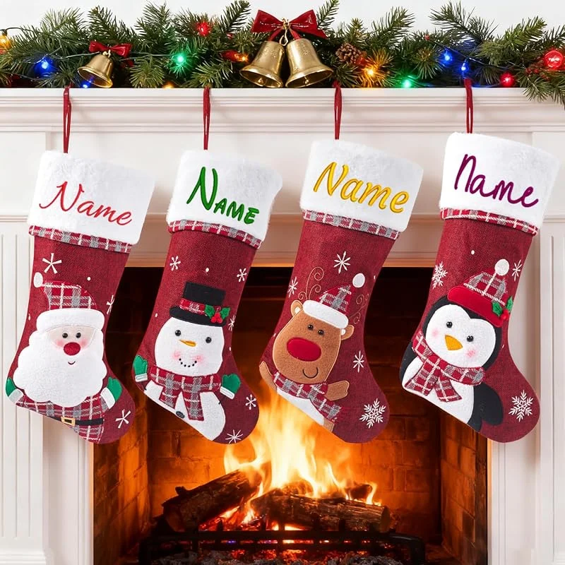 Marke: XNBTIM 4 Stück Personalisierter Stickerei Weihnachtsstrumpf mit Namen – 48 cm Große Weihnachtssocke zum Aufhängen & Befüllen – Individuelle Weihnachtsdeko für Kamin & Familie