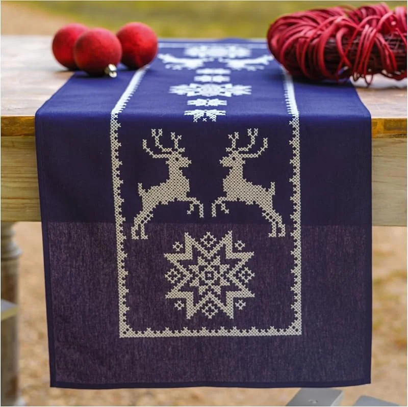 Besuche den Vervaco-Store Vervaco Stickpackung Kreuzstich Set Vorgedruckt Tischläufer Skandinavien Stickdecken Vorgezeichnet DIY Basteln Erwachsene Kreativ Stickläufer zum Selbersticken ca. 35 x 95 cm Stickset — Advent und Tisch