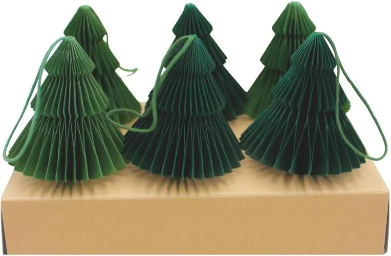 Besuche den Dekohelden24-Store Hochwertige Papierkugeln, Baumanhänger, Honeycombs Weihnachten, Papieranhänger Weihnachten, Wabenbaum Papier, Tannenbaum aus Papier in Einer Geschenkbox, 6 Stück, Größe: L, B, H 5 cm x 5 cm x 8 cm. — Geschenkverpackung
