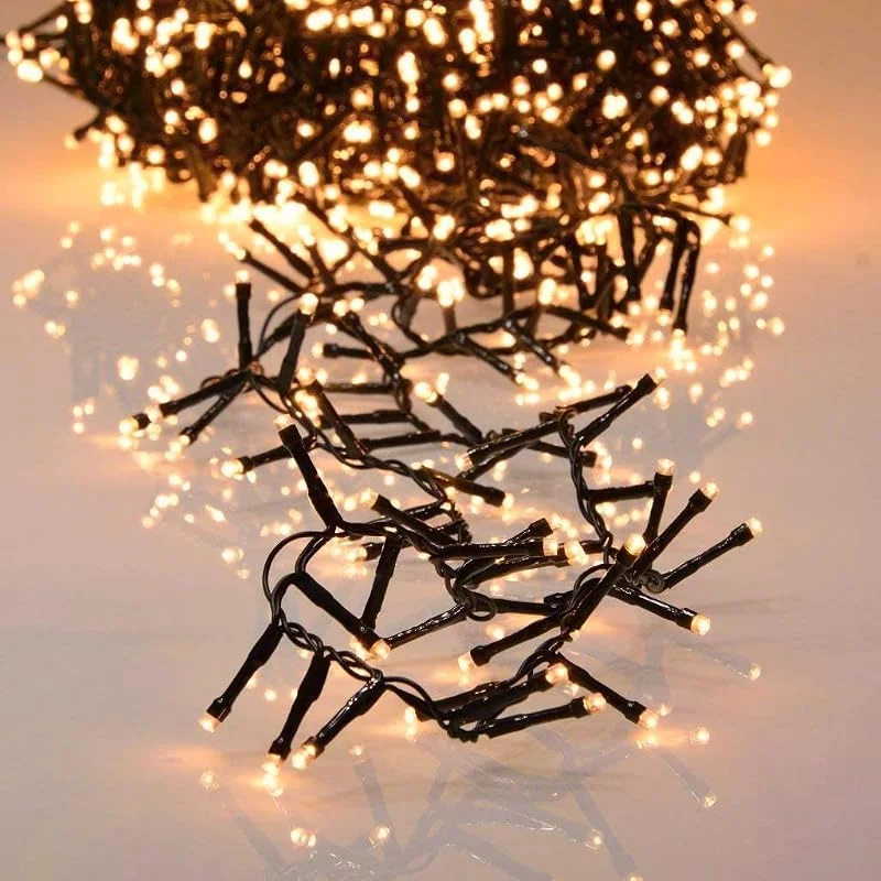 Marke: INtrenDU LED-Lichterkette cluster extra warmweiß 11m für den Innen- und Außenbereich (560LED) — Weihnachtsbeleuchtung