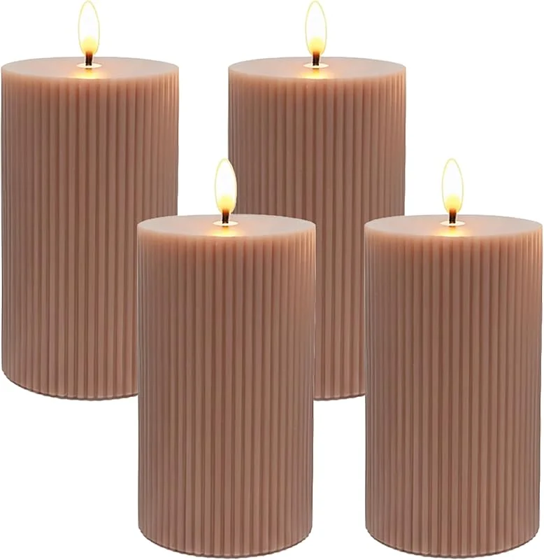 Besuche den Relaxdays-Store Relaxdays LED Kerzen, 4er Set, HxD: 13 x 7, 5 cm, flackernde Flamme, Echtwachs, Rillen, flammenlose Blockkerzen, Farbwahl — Advent und Tisch