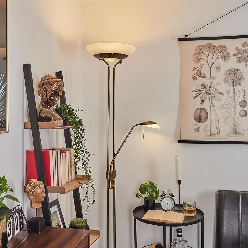 Besuche den HOFSTEIN-Store HOFSTEIN LED Stehlampe Biot, dimmbarer Deckenfluter aus Metall in Altmessing, moderne Stehleuchte mit Dimmer u. verstellbarem Lesearm, 18, 5 Watt, 2070 Lumen, 3000 Kelvin, Wohnzimmer, Schlafzimmer — Kerzenlicht Abendessen