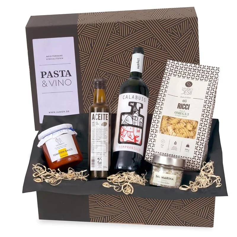 Besuche den jamon.de-Store Geschenk-Set Pasta und Vino, Geschenkkorb mit Pasta und Rotwein — Wein und Festtafel