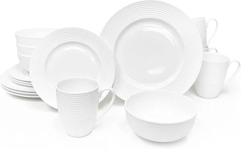 Marke: QOUTIQUE Geschirr-Set aus Knochenporzellan, 16-teilig, Service für 4 Personen, weiß, geprägter Kreis, mikrowellengeeignet, lichtdurchlässig, elegantes Geschenkartikel, unverzichtbares Zuhause, formelles und — Advent und Tisch