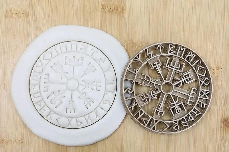 Besuche den my3dbase-Store Vegvísir Wikinger Symbole Runic Compass Cookie Cutter Fondant Keksstempel, Ausstechform Keksausstecher Plätzchen ca. 8cm — Weihnachtskueche