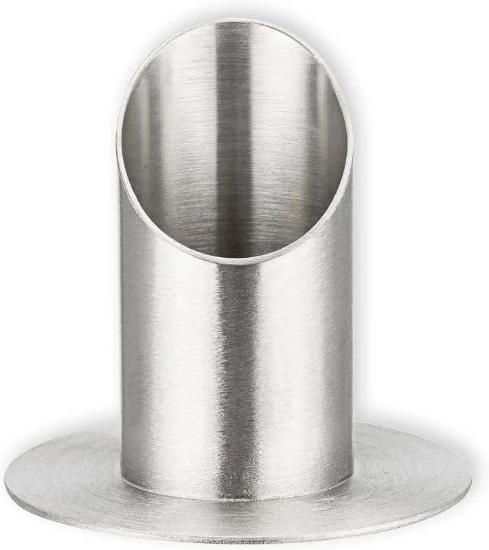 Besuche den Fritz Cox-Store FRITZ COX Metall-Kerzenständer Silber – passend für 4 cm Kerzen, modernes Design, Handarbeit — Kerzenlicht Abendessen