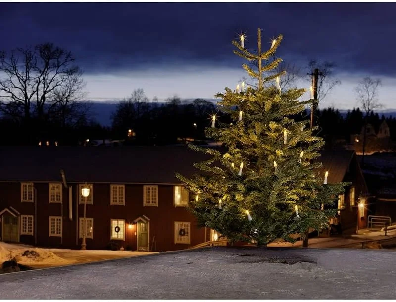Besuche den Konstsmide-Store Konstsmide LED Baumkette, Topbirnen, One String, 45 warm weiße Dioden, 24V Außentrafo, grünes Kabel - 1015-020 — Weihnachtsbeleuchtung