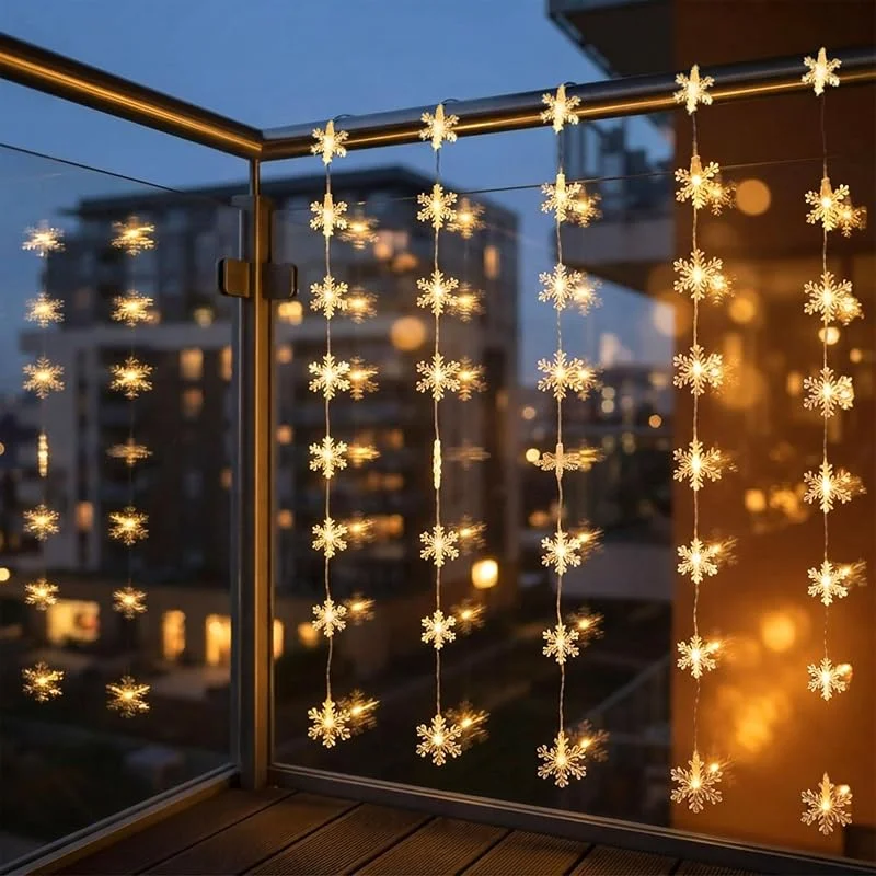 Besuche den Spetebo-Store Spetebo LED Schneeflocken Lichtervorhang mit Timer - 100 cm — Weihnachtsdeko