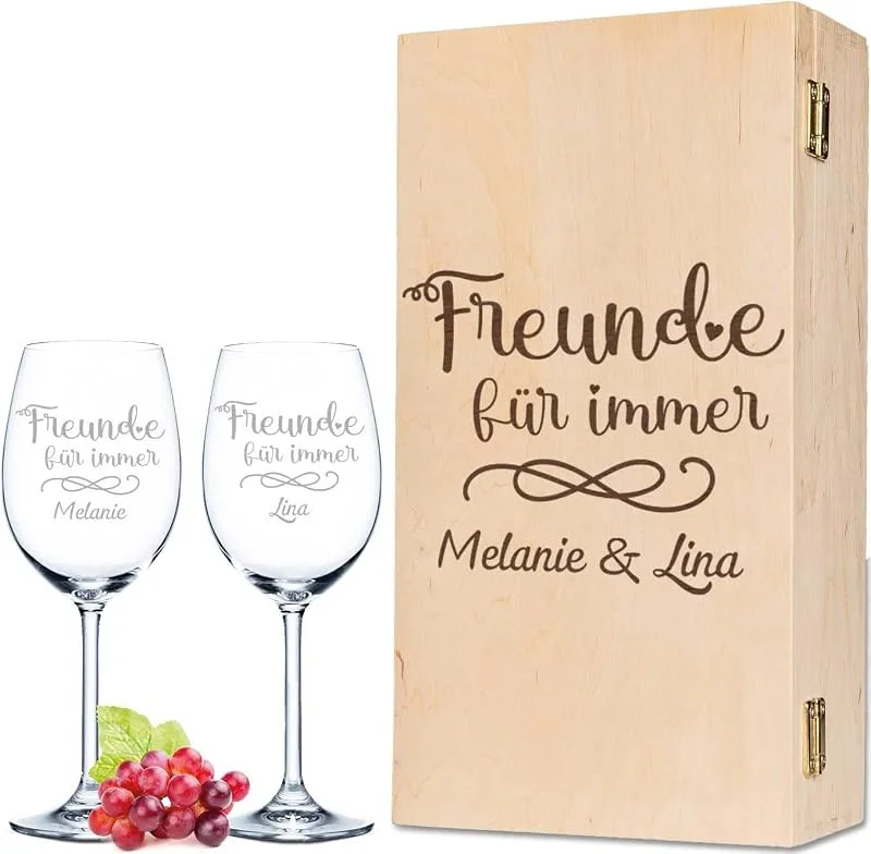 Besuche den GRAVURZEILE-Store GRAVURZEILE Weingläser Geschenkset Freunde für immer mit Namens Gravur inkl. gravierter Vintage Holzkiste - Geschenkset für die beste Freundin - Mädelsabend bei Gutem Wein — Wein und Festtafel