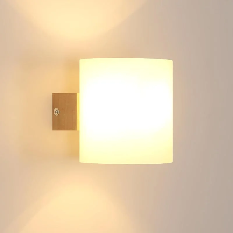 Besuche den Mckalen-Store Holz Wandleuchte Innen, E27 Wandlampe Holz mit Glas Lampenschirm, Moderne Wandbeleuchtung Innen für Schlafzimmer Wohnzimmer Küche Flur Treppenhaus — Kerzenlicht Abendessen
